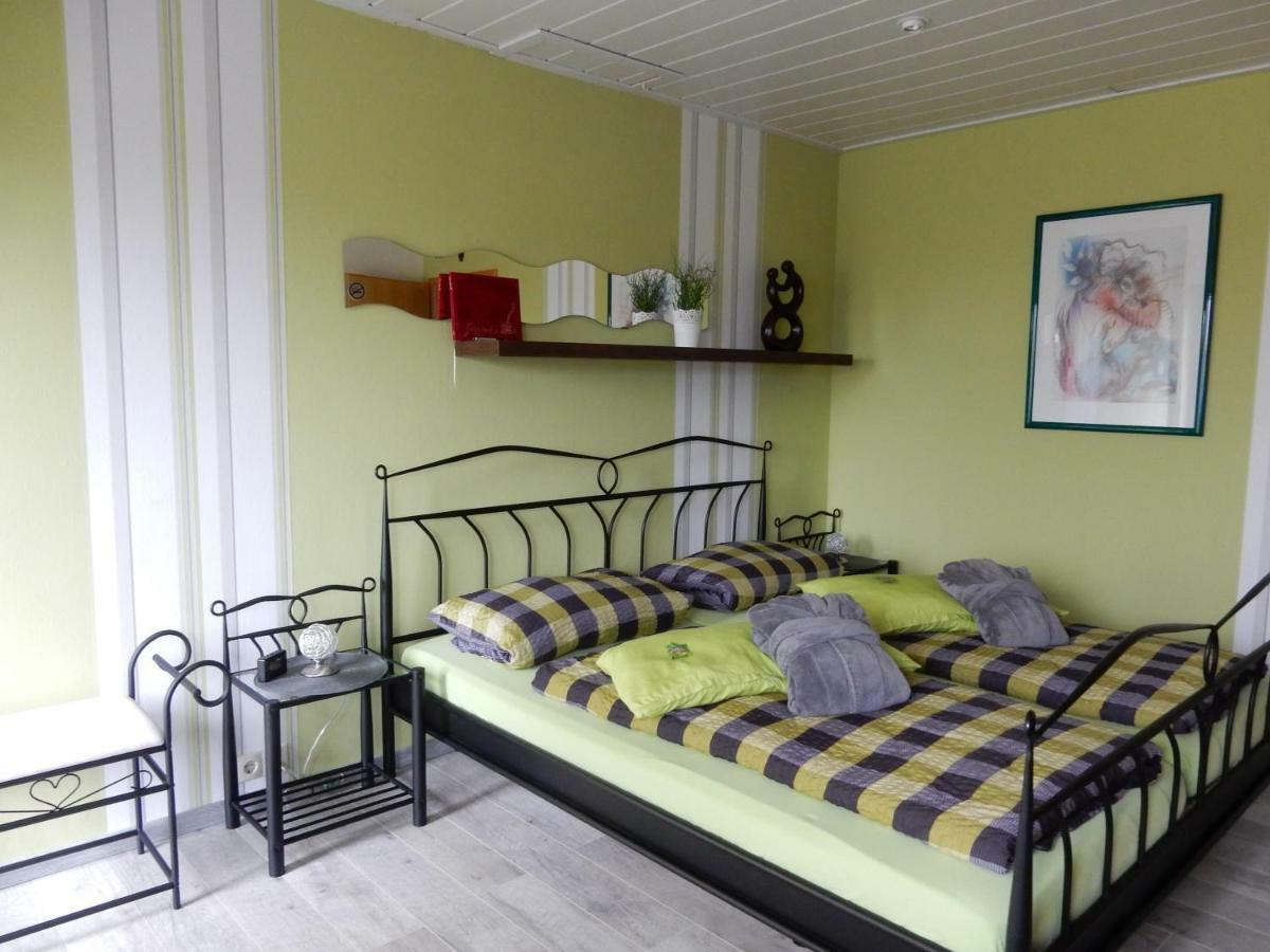 Pension-Jakobs Nachtsheim Luaran gambar